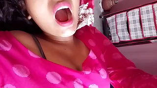 Indian desi bhabhi showing her assets to her bf.